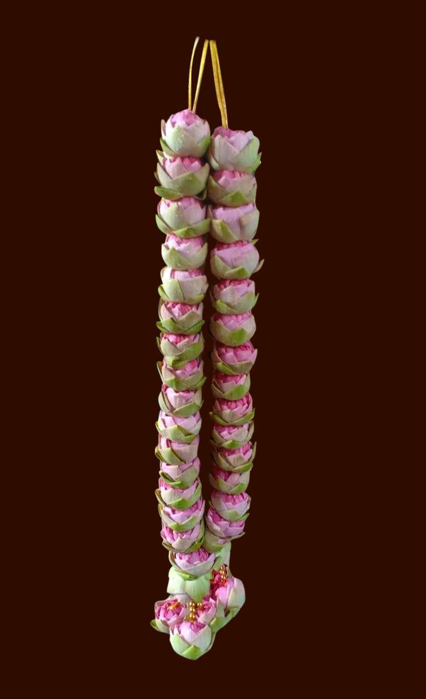 Lotus Garland, S. No: LTG02